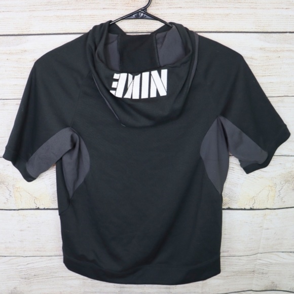 NIKE DRI FIT HOODED SHORT SLEEVE SWEATSHIRT MEDIUM - Picture 2 of 2